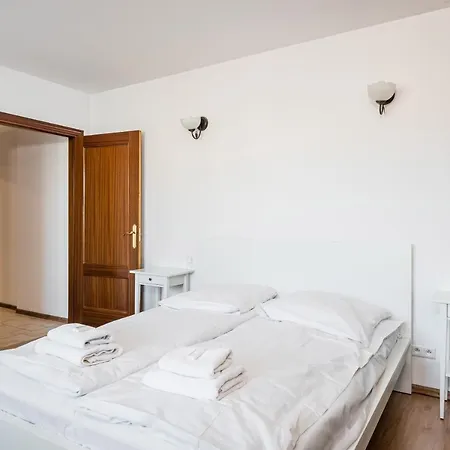 Апартаменты Karmelicka Deluxe Old Town Wawelofts Краков